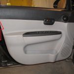 Разборка передней двери Hyundai Accent