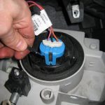 Замена лампочки Chevrolet Cobalt: фото и видео