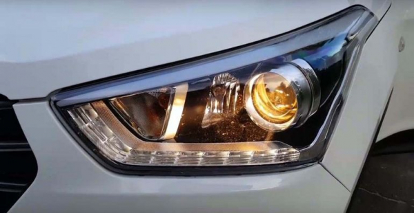 Замена ламп головного света и ламп ближнего света в Hyundai Crete